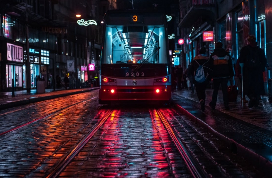 Planowany remont torowisk tramwajowych w Warszawie podczas długiego weekendu majowego